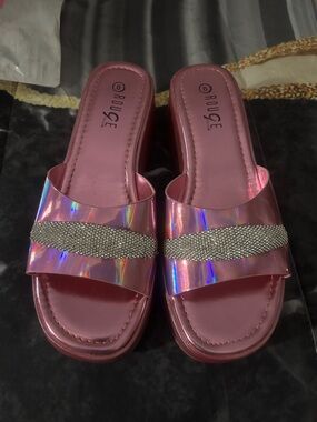 RouGe Pink Holographic Slide Sandals with Crystal Accent